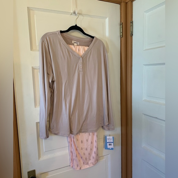 NWT pj set Bali cloud knit sand shell trees XL - Picture 1 of 11